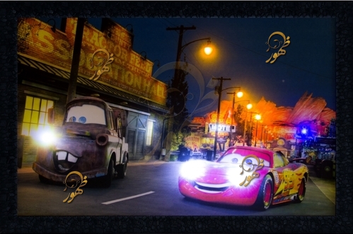 عکس از نمای روشن تابلو چراغ دار مکویین کد 1110